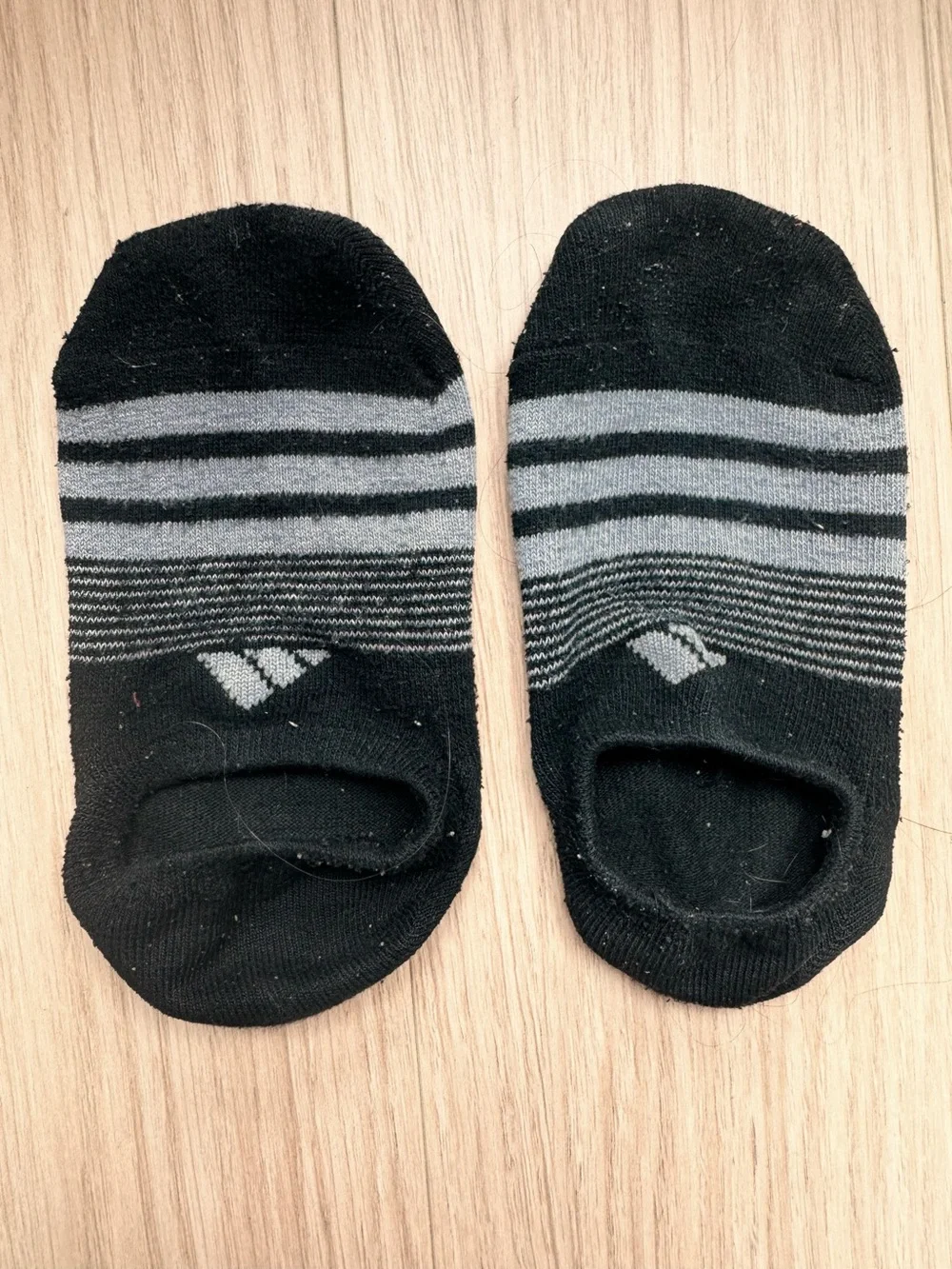 Adidas No-Show Ankle Socks Black Gray stripes Athletic Casual Normcore Neutral